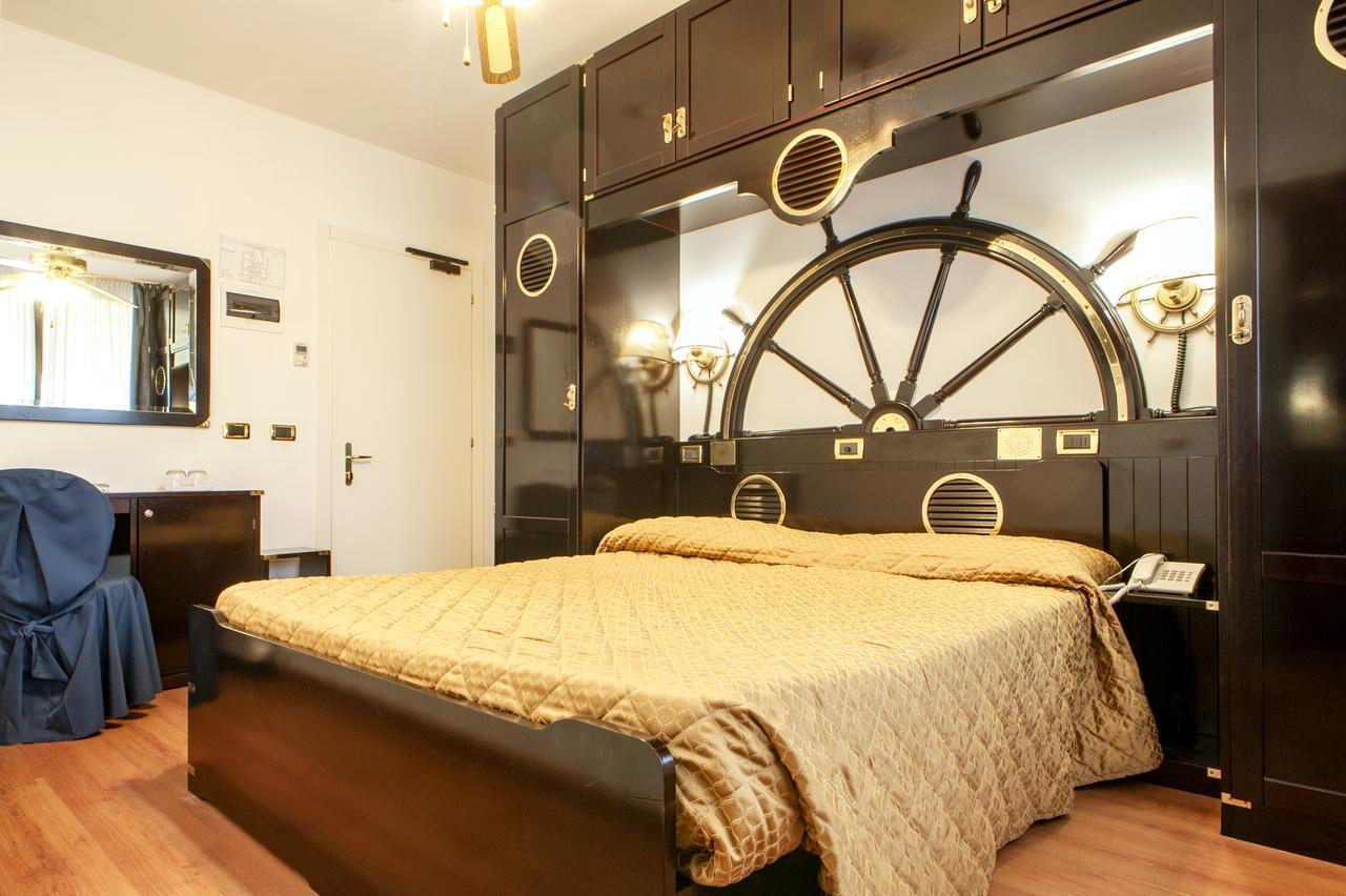 Hotel Villa Lo Scoglietto San Vincenzo Luaran gambar