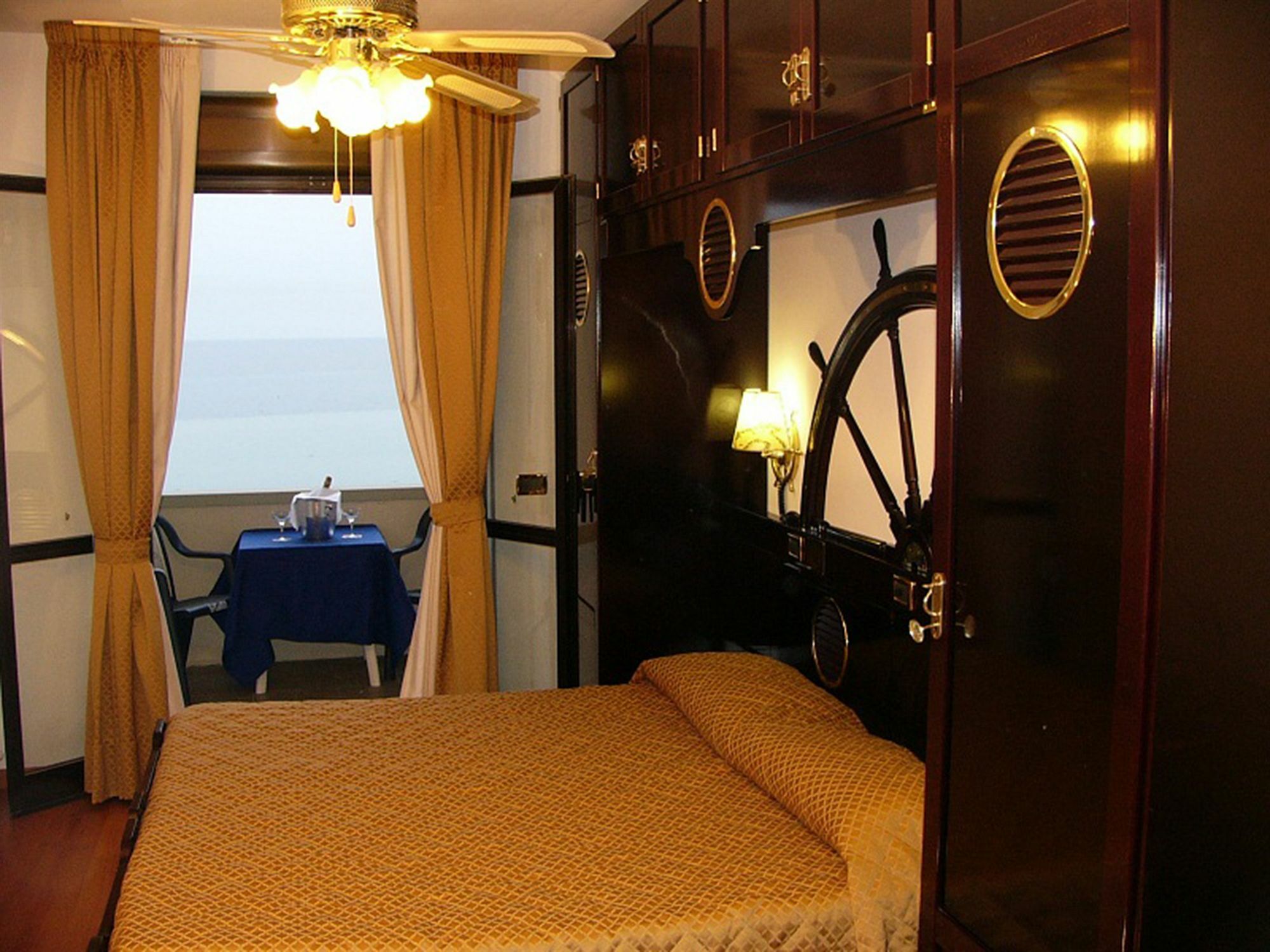 Hotel Villa Lo Scoglietto San Vincenzo Luaran gambar