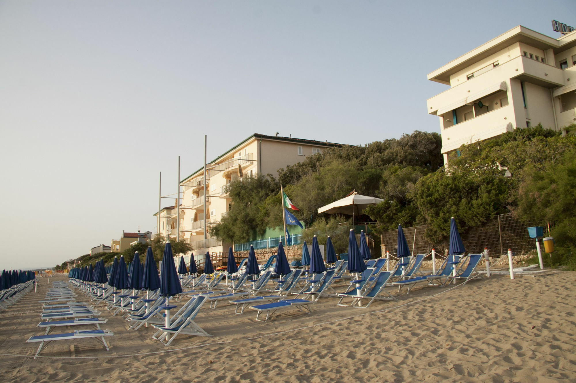 Hotel Villa Lo Scoglietto San Vincenzo Luaran gambar